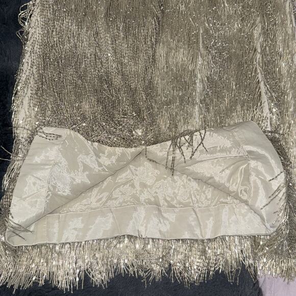 MOSCHINO Beaded Fringe Silk Pencil Skirt In Silver size 6 Rare NWT Retails $5945 - Picture 8 of 13